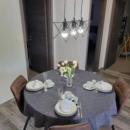 Apartment Meli In Village *