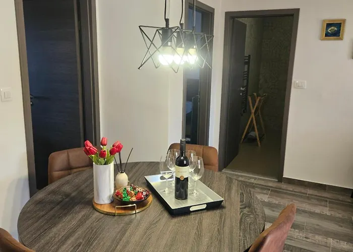 Meli In Village アパート Brusje